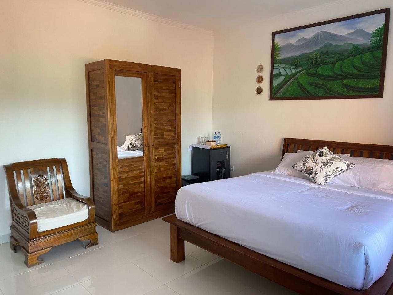 Manis Guest House Seminyak  Ngoại thất bức ảnh